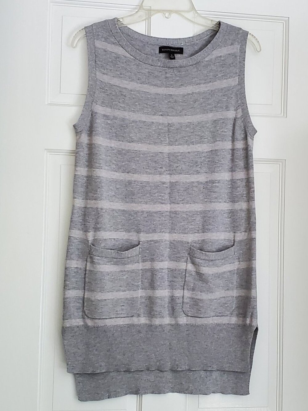 Banana Republic Sleeveless Tunic Top or Sweater Dress with Front Pockets